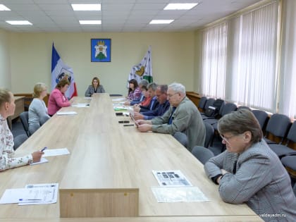ЗАСЕДАНИЕ РАЙОННОЙ ЧРЕЗВЫЧАЙНОЙ ПРОТИВОЭПИЗООТИЧЕСКОЙ КОМИССИИ ПО ВОПРОСАМ ПРОФИЛАКТИКИ И ПРЕДУПРЕЖДЕНИЯ ЗАНОСА ВЫСОКОПАТОГЕННОГО ВИРУСА ГРИППА ПТИЦ НА ТЕРРИТОРИЮ РАЙОНА