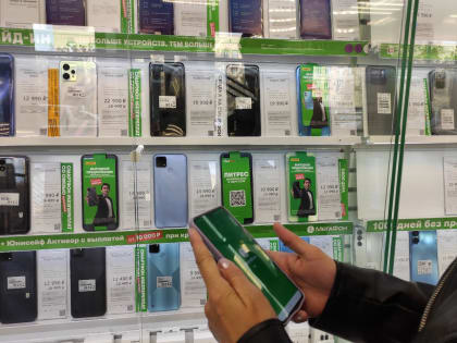 Для повышения эффективности МегаФон и Yota объединят розничные сети