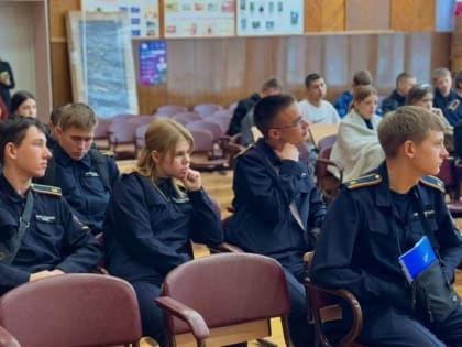 Госавтоинспекция и молодые новгородцы обсудили безопасность дорожного движения