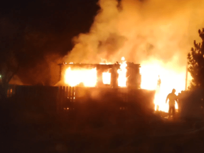 Пожар в Плашкино: пожарно-спасательные службы на месте происшествия