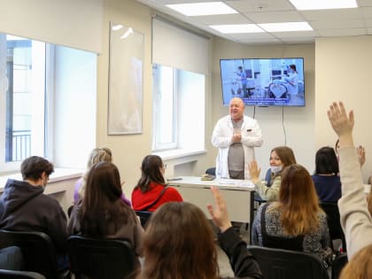 В Новгородском перинатальном центре состоялся «День беременных»