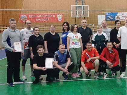 21 февраля в спортивном зале ДЮСШ состоялся ежегодный районный турнир по волейболу, посвященный Дню защитника Отечества