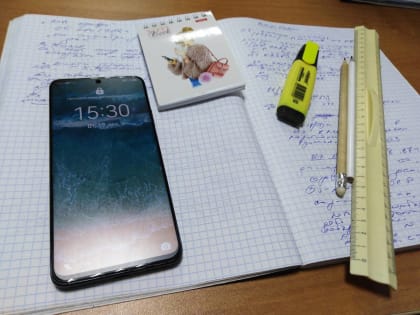 Мошенник обманул новгородку на 1 миллион рублей, представившись по телефону её начальником