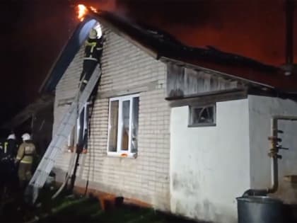 Пожар в Сырково ликвидировали за три часа