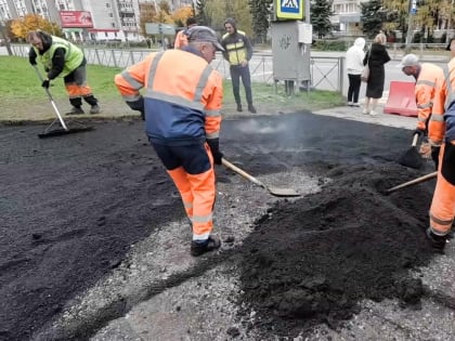 Обновление пешеходного перехода на Большой Московской улице