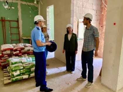 Ремонт старорусской детской школы искусств на контроле