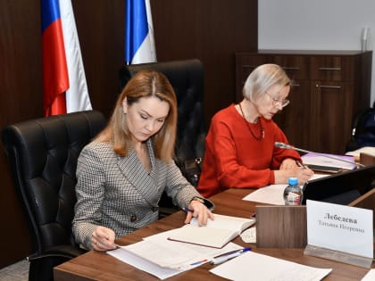Состоялось годовое совещание Новгородского областного совета женщин