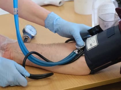 Тысячи новгородцев будут наблюдать за своим давлением в рамках нового проекта Минздрава