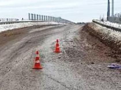 Пешеход доставлен в медицинское учреждение в результате ДТП в Новгородской области