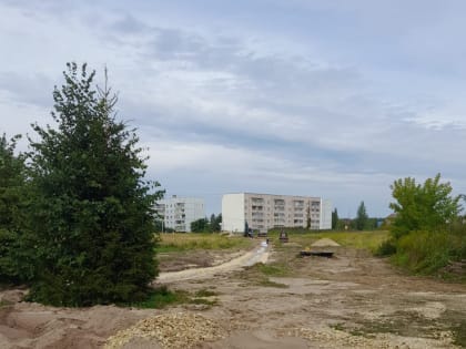 В Чудово начали благоустраивать сквер «Центр притяжения»