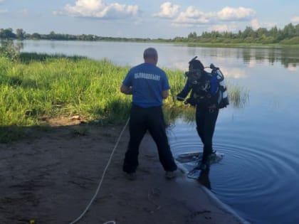 Спасатели сообщили о двух утонувших на водных объектах Новгородской области