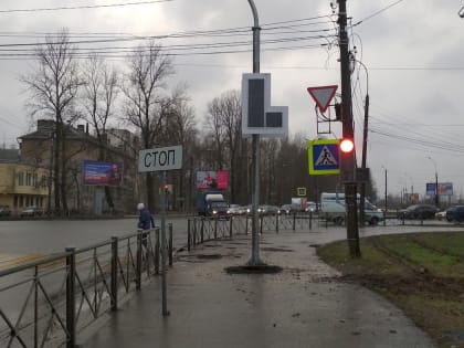 В Великом Новгороде в 2022 году поставят десять новых светофоров.