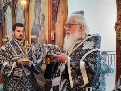 Митрополит Лев совершил Литургию Преждеосвященных Даров в Великий Понедельник&nbsp;