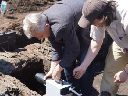На Троицком раскопе в Великом Новгороде испытали промышленный метод «просветки» слоёв