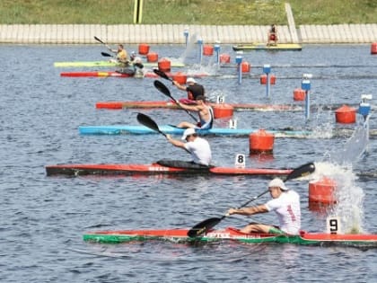 Новгородские гребцы успешно выступили на всероссийских стартах в Ростове-на-Дону.