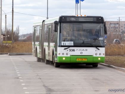 В Великий Новгород прибыли 32 новых автобуса