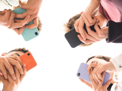 Диагноз: "Тиктокнутые"