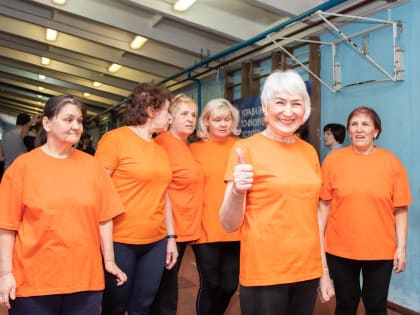 Новгородцев приглашают стать участниками проекта «Активное долголетие» и бесплатно получить браслет здоровья