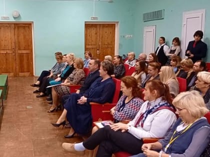 Алексей Митюнов поздравил педагогов школы № 26 с профессиональным праздником