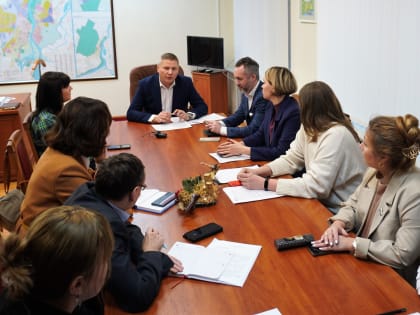 Власти города и общественники продолжают вместе решать вопросы озеленения