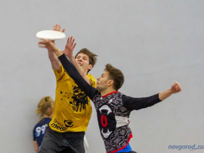 В Великом Новгороде проходит турнир по алтимат фрисби «Лорд Новгород 2023»