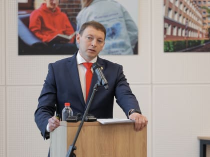 Состояние и перспективы развития здравоохранения Новгородской области в 2023 - 2024 годах обсудили в рамках правительственного часа