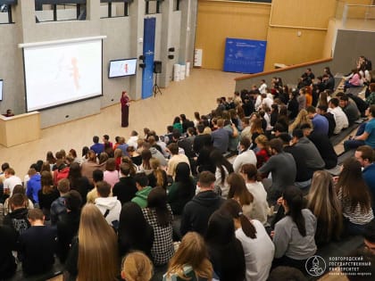 В НовГУ стартовала программа наставничества для студентов-медиков