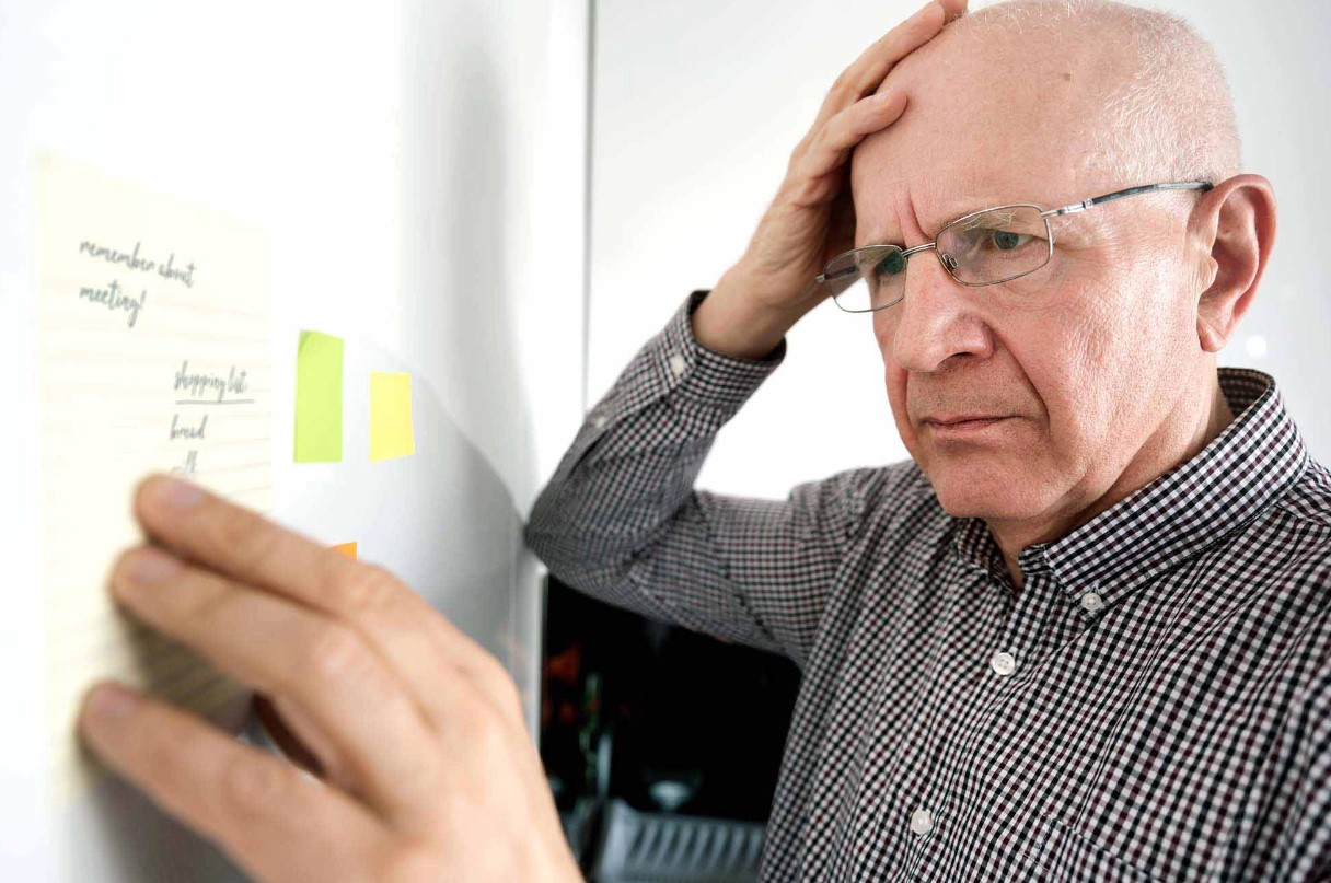 Memory loss: causes, types and when to worry