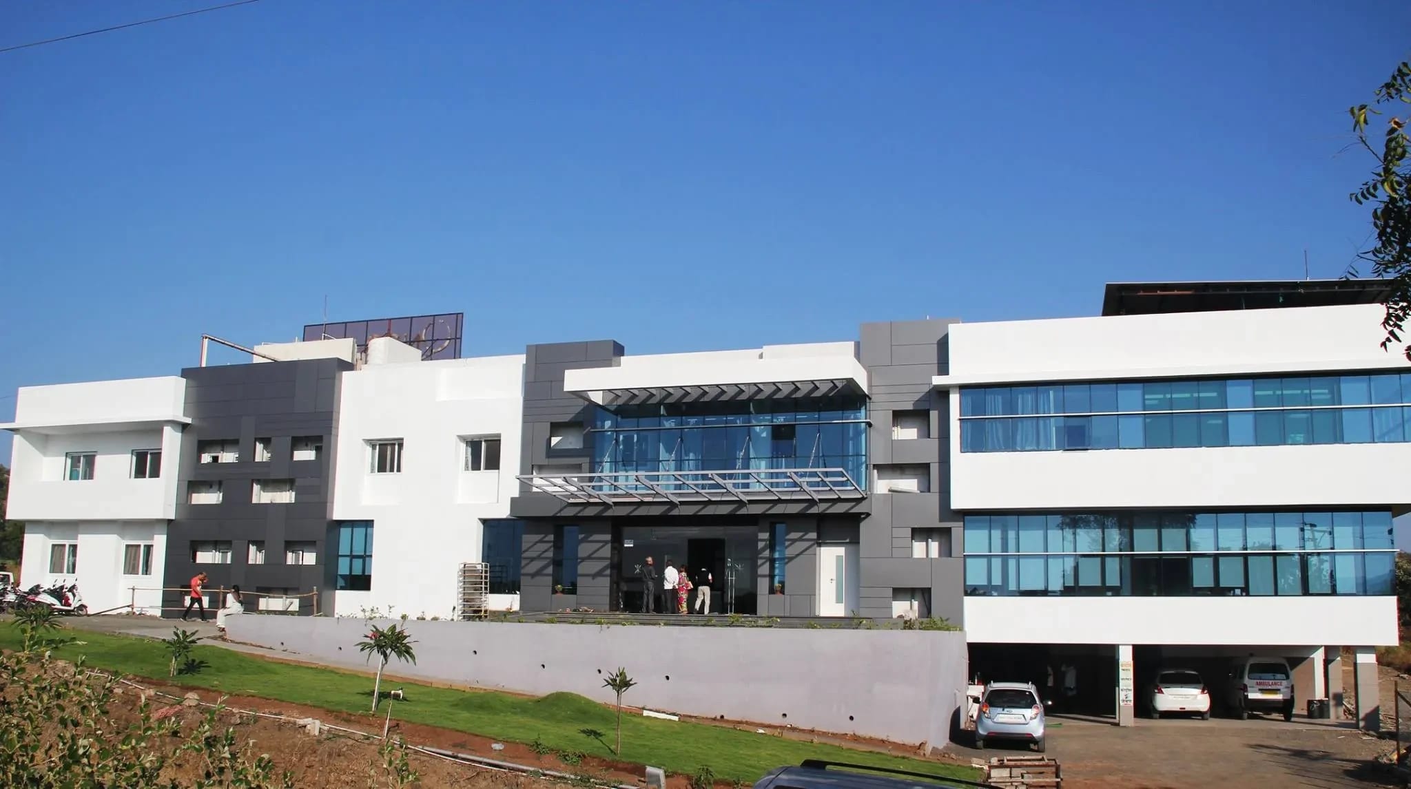 Satara- Onco-Life Cancer Centre