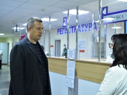 Глава Буденновского округа Андрей Соколов проверил работу медицинских учреждений Прикумья в новогодние праздники