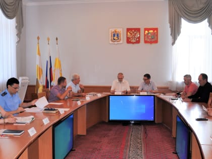 В городской Думе прошли заседания комитетов