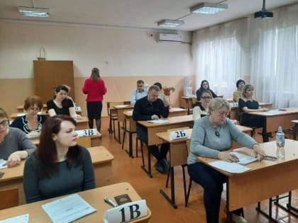ЕГЭ для родителей в Пятигорске: тестирование по русскому языку прошло на базе школы №12