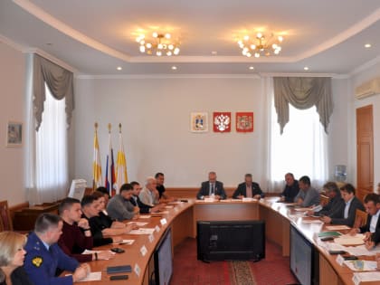 Исполнение наказов избирателей,  деятельность городского лесничества и "Водоканала" изучили в городской Думе