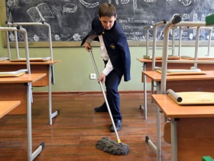 Учение и труд рядом идут