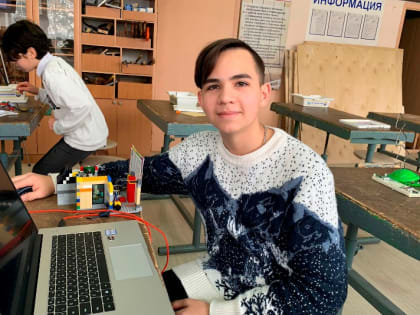 Разработанный юными пятигорскими инженерами робототехнический конструктор «М-AR-GO» запущен в серию