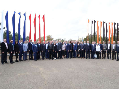 В Арзгирском районе открыта Аллея Памяти Сергея Иосифовича Манякина