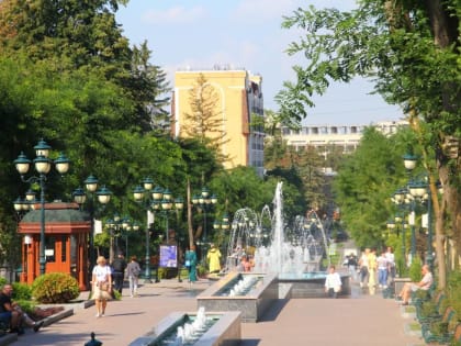 В Кисловодске продлили сезон фонтанов.