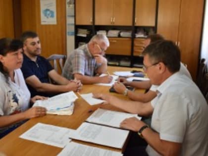 Жители Андроповского района обратились к министру ЖКХ Ставрополья