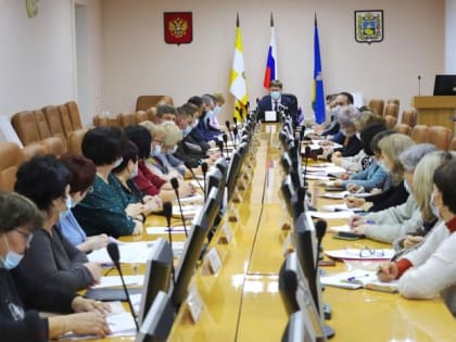 В администрации округа состоялась еженедельная планерка