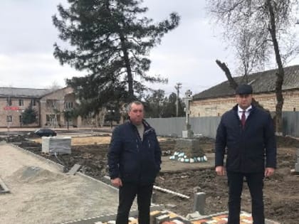 Глава округа проверил ход благоустройства зоны отдыха в селе Александрия