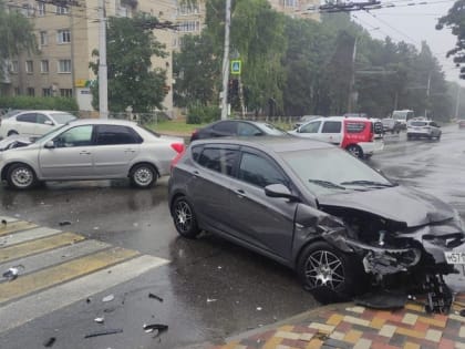 Четыре человека, включая новорождённого младенца, пострадали в ДТП в Ставрополе