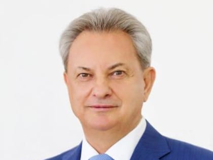 Депутат Думы Ставропольского края  В.И. Трухачев поздравил петровчан с днем защитника Отечества