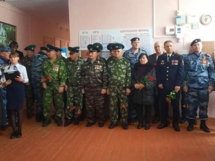 Священник принял участие в открытии мемориальной доски в школе села Новая Кугульта