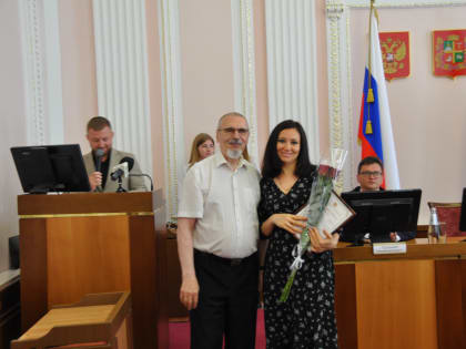 Пусть торговому люду всегда светит удачи звезда!