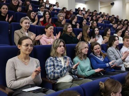 Встреча без галстуков: в стенах федерального прошла традиционная «Гостиная СКФУ»