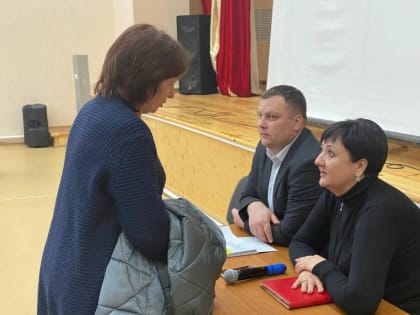 Встреча с жителями в селе Раздольное