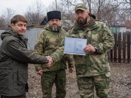 «Вузы для фронта!»: Делегация СКФУ доставила гуманитарный груз на передовую