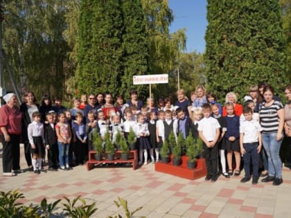 Благочинный принял участие в закладке аллеи памяти