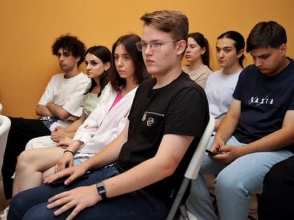 Семья — колыбель счастья:  круглый стол, посвященный Дню семьи, любви и верности прошел в Пятигорске