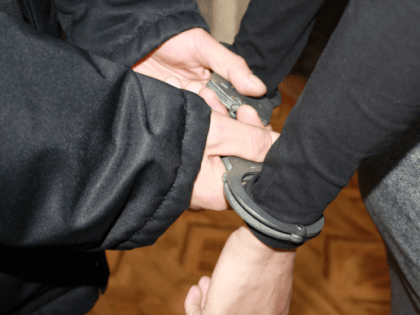 В Лермонтове сотрудниками полиции при попытке совершения кражи задержан подозреваемый